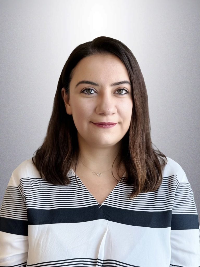 Photo of Dr. Öğr. Üyesi Ebru Şenol